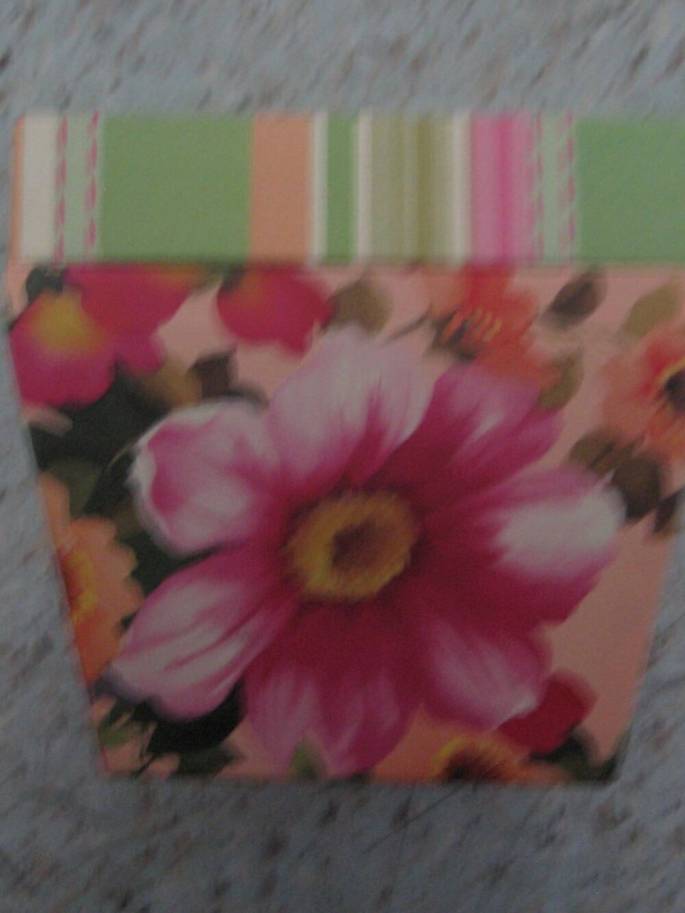 Harry And David Flower And Strip Gift Box